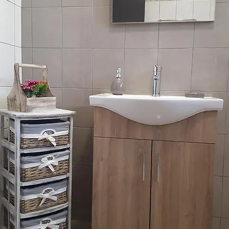 Feriehus Tom's House Nea Karvali