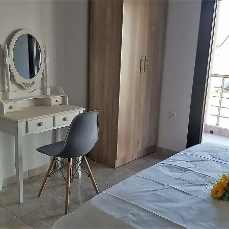 Feriehus Tom's House Nea Karvali