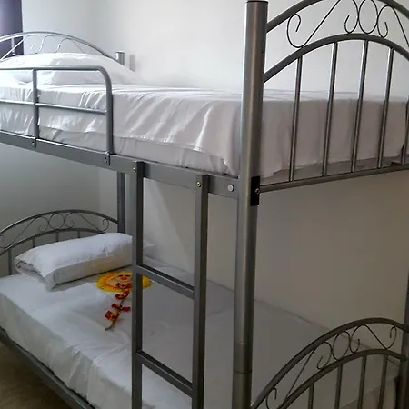 Tom's House Nea Karvali