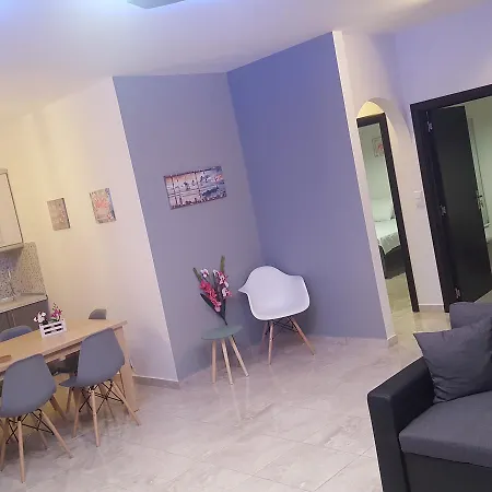 Tom's House