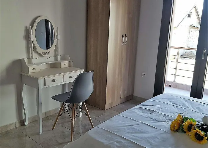 펜션 Tom's House 네아 카르발리